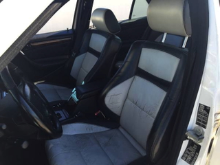 Illustration for article titled For $3,600, This 1998 Mercedes C43 AMG Is A Fixer-Upper